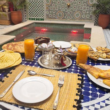 Riad Diamant Bleu Fez Exterior foto